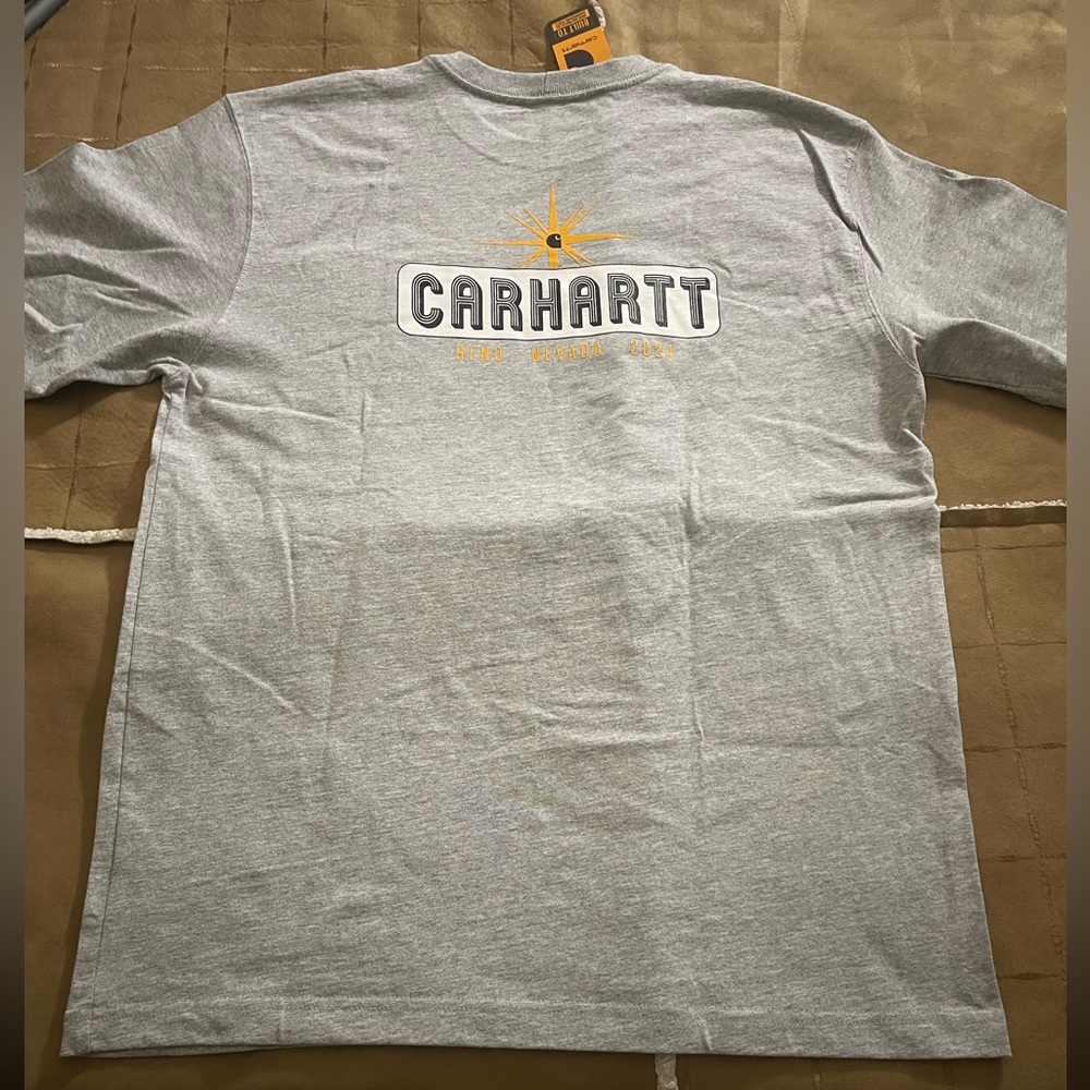 Carhartt: Loose Fit Heavyweight Short Sleeve Pocket T-Shirt
